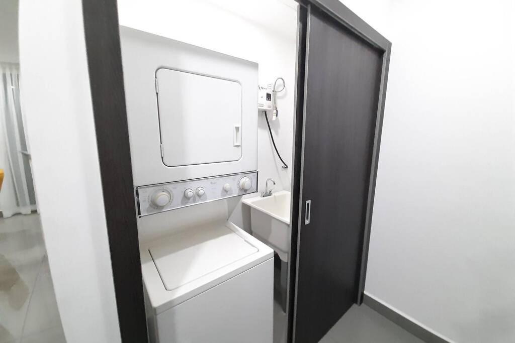 Amplio Condominio Ejecutivo Con Hermosa Vista Σαν Πέδρο Σούλα Εξωτερικό φωτογραφία